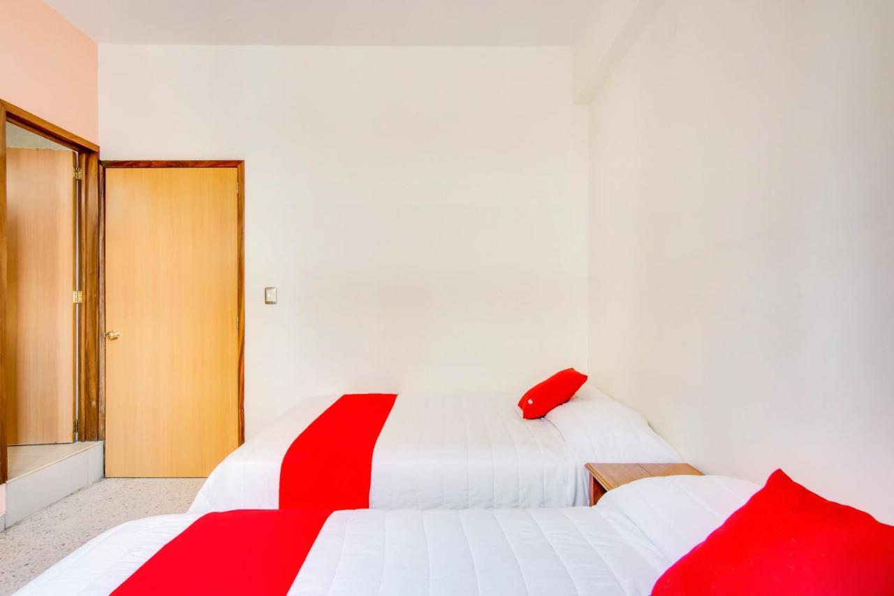 Hotel La Estancia 科利马 外观 照片