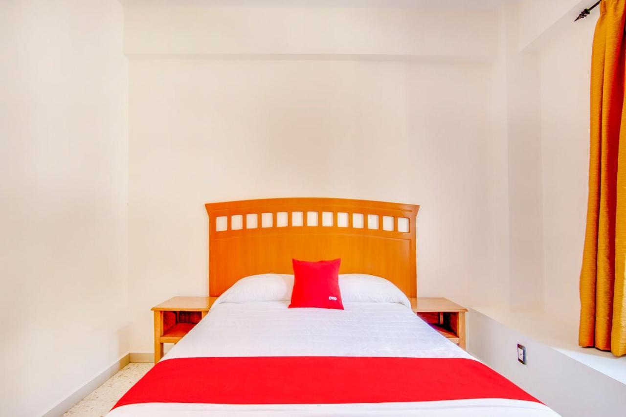 Hotel La Estancia 科利马 外观 照片