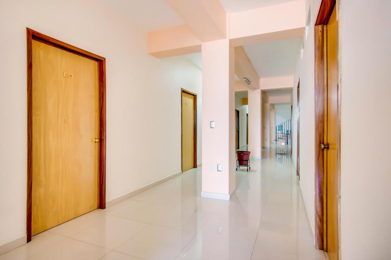 Hotel La Estancia 科利马 外观 照片