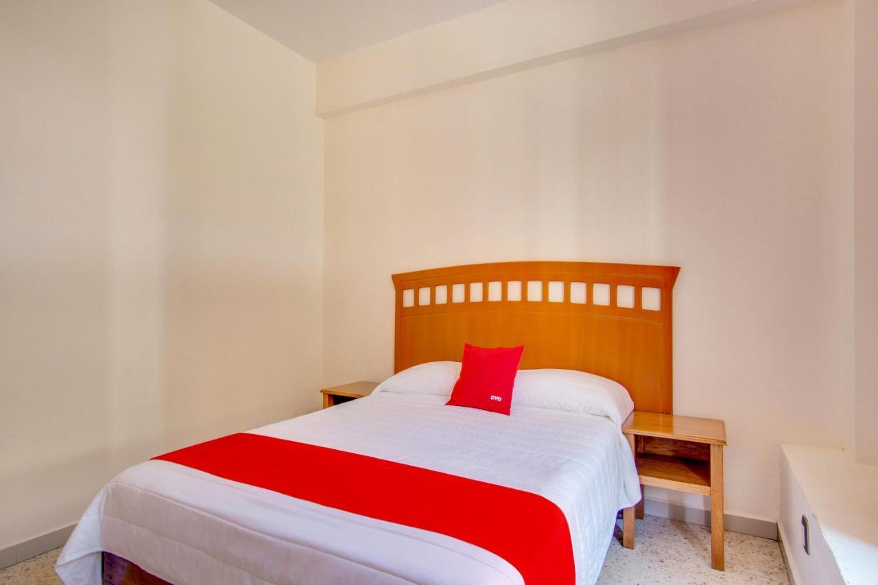 Hotel La Estancia 科利马 外观 照片