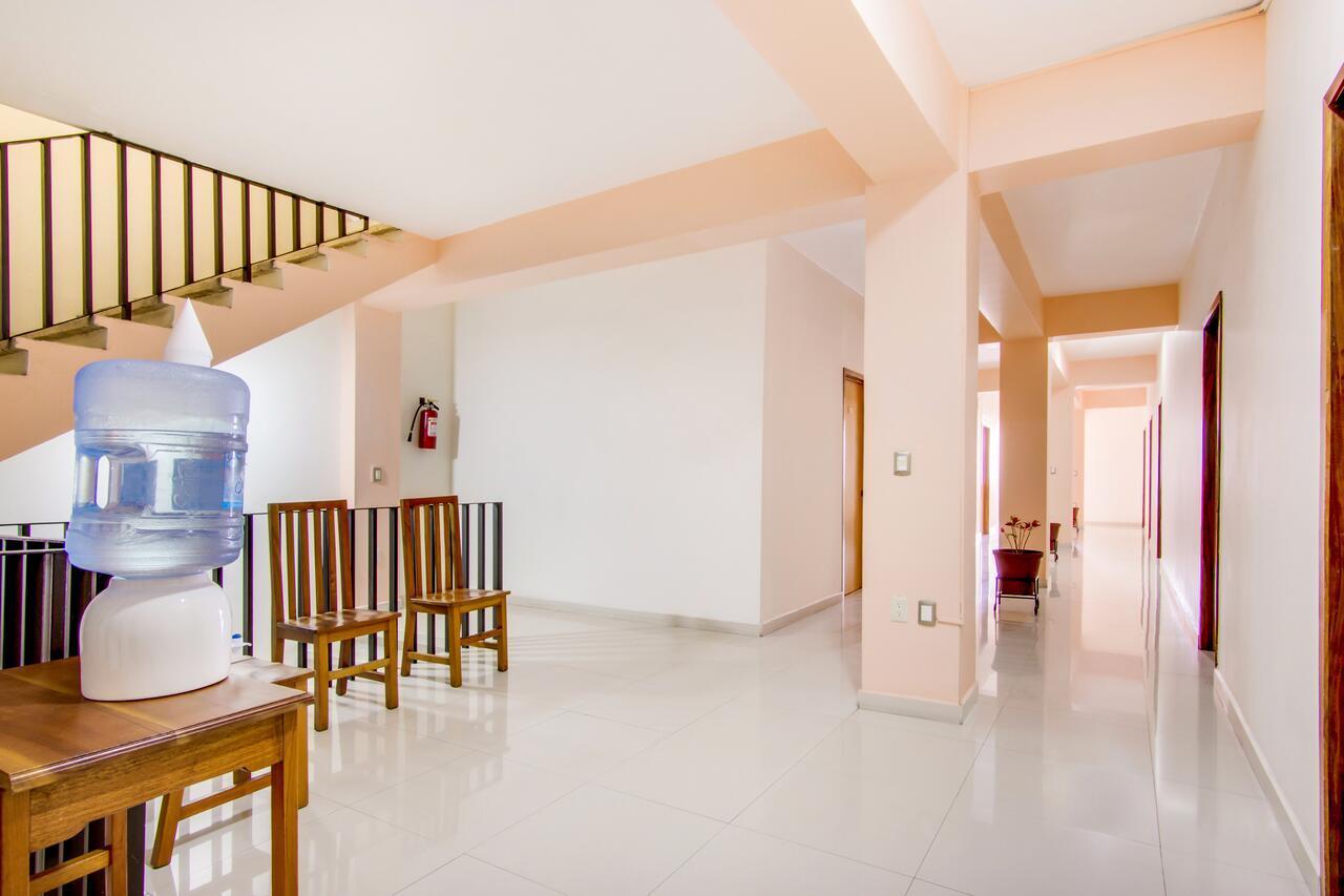 Hotel La Estancia 科利马 外观 照片
